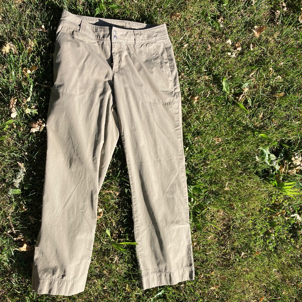 Patagonia All Wear 100% Organic Cotton Pants Size 6.